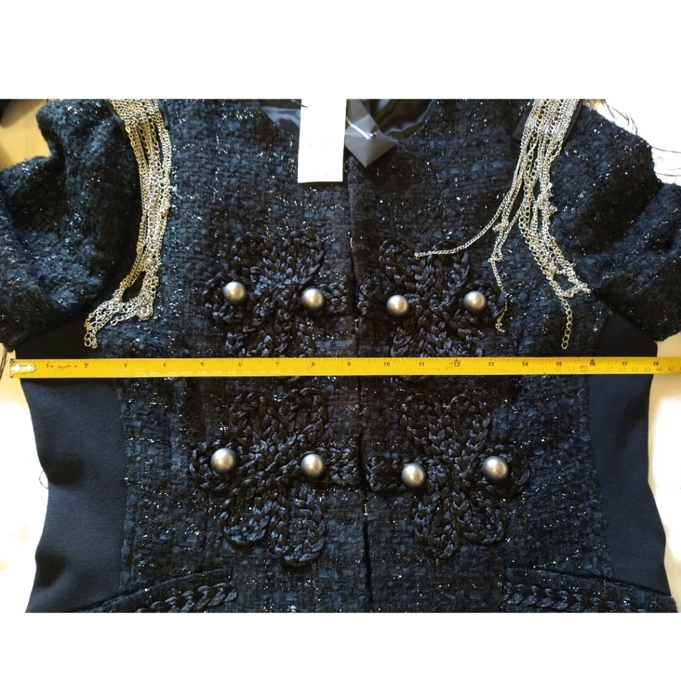 Elegant Express Tweed Military Jacket - Picture 3 of 10